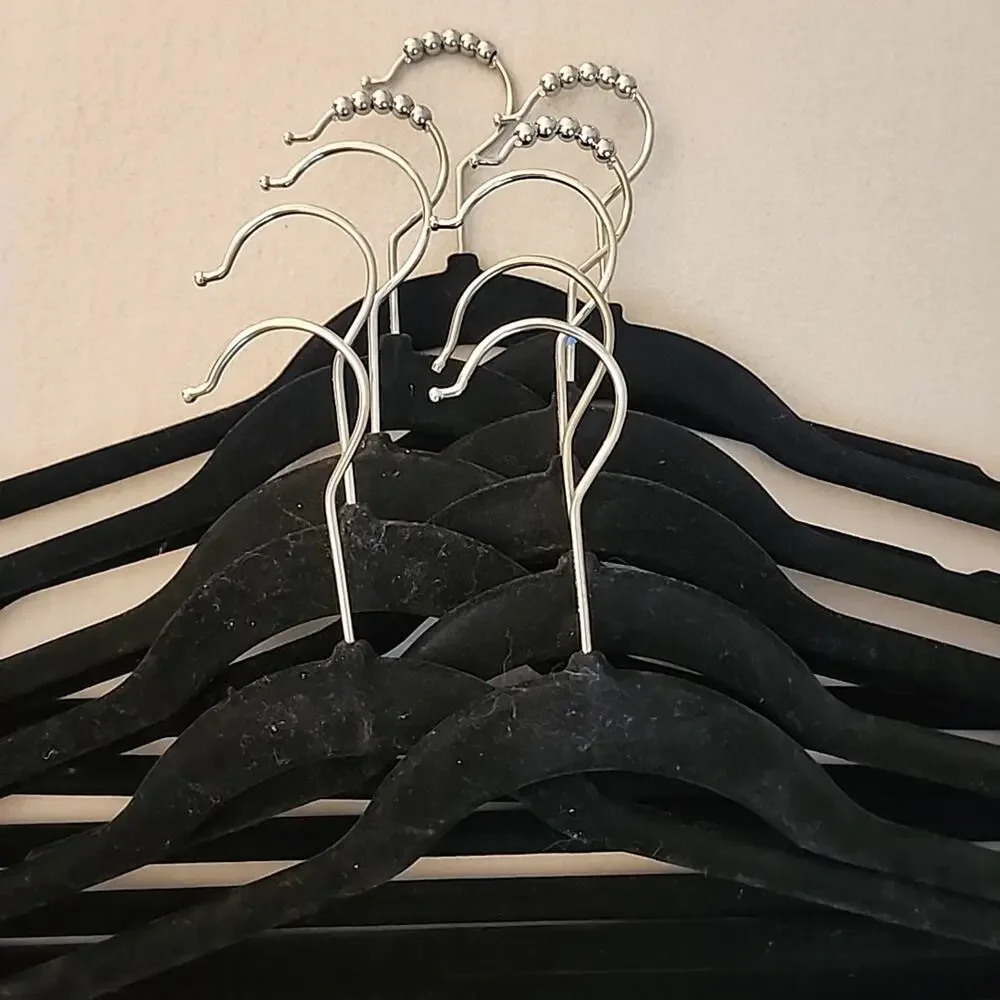 Mixed Lot of 10 Felt Clothes Hangers for Shirts and Pants - Black
